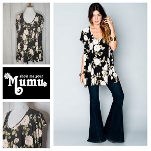 Show Me Your Mumu Black Floral Rose Carter Tunic Top Short Sleeve V-Neck‎ Small